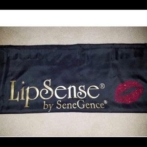LipSense tablecloth